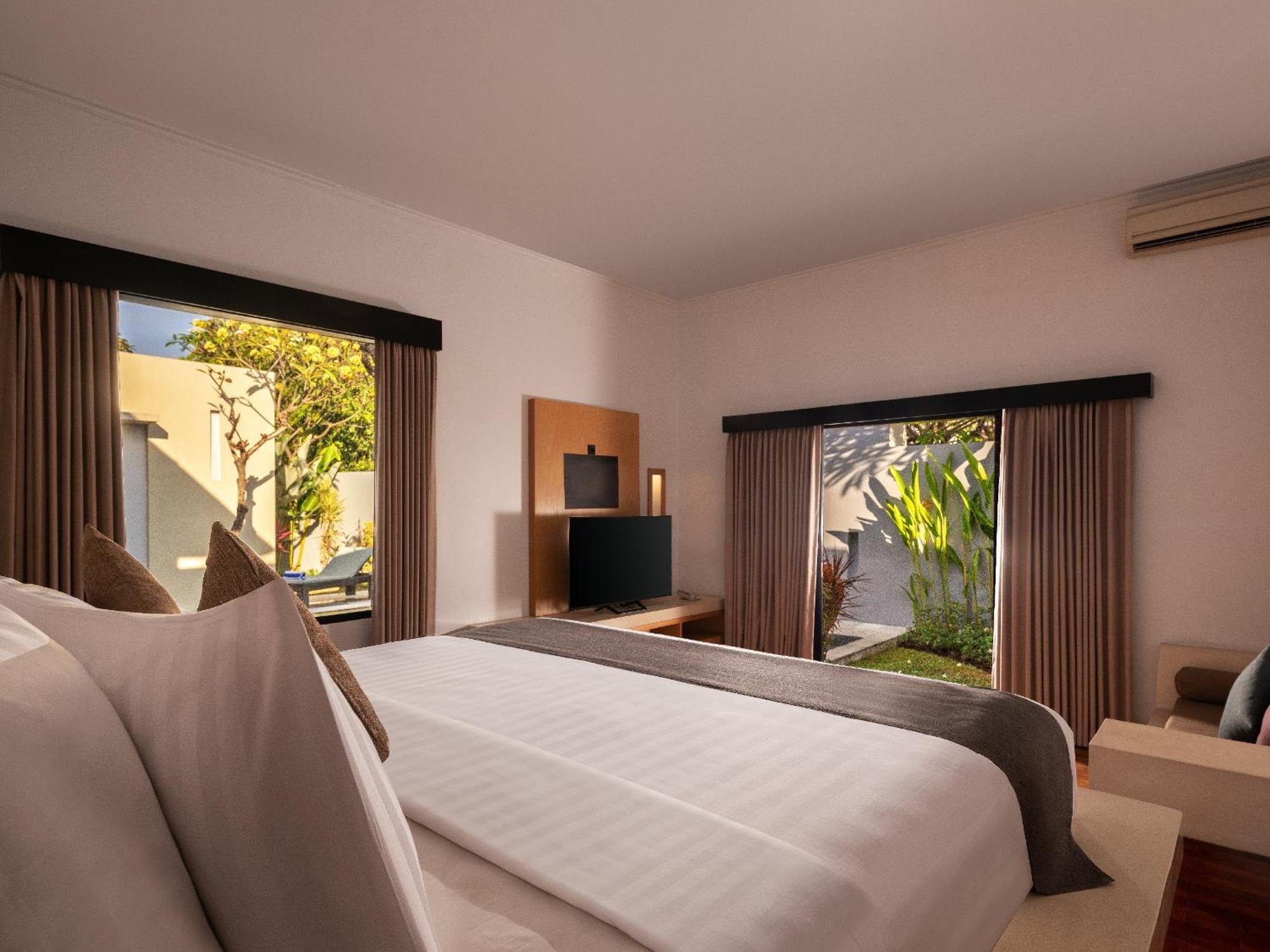 The Seminyak Suite - Private Villa Extérieur photo